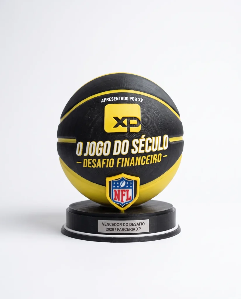 Troféu em forma de bola de basquete do Desafio Financeiro XP, impresso em 3D